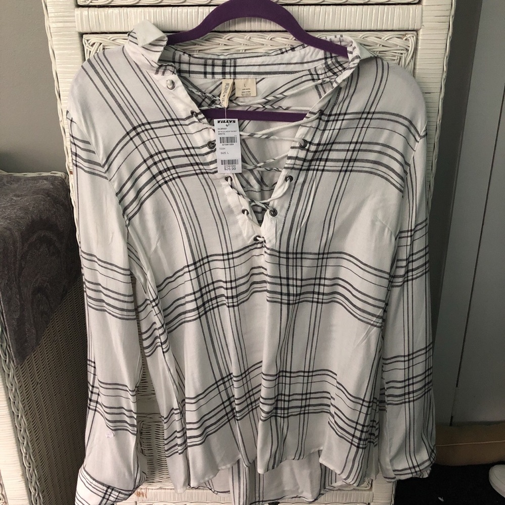 black and white flannel longsleeve t shirt